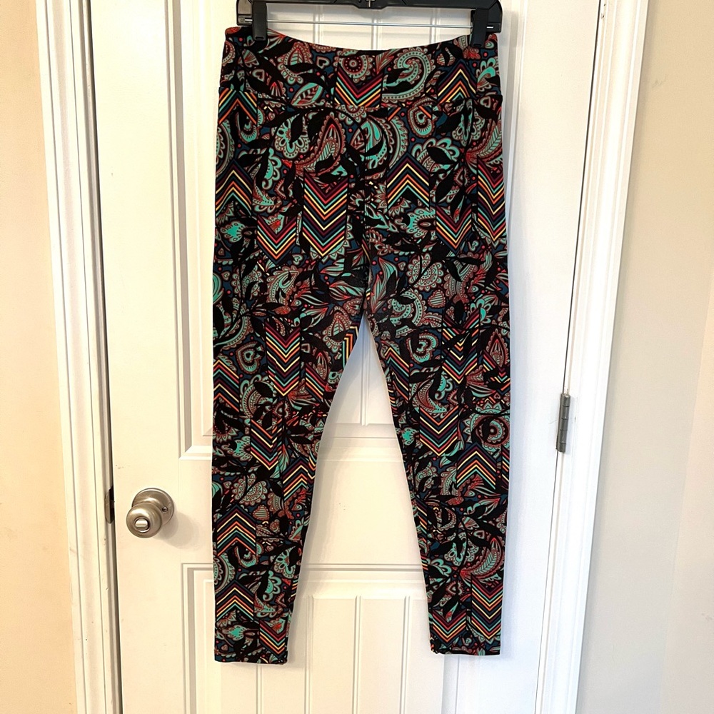 LulaRoe Paisley TC Leggings